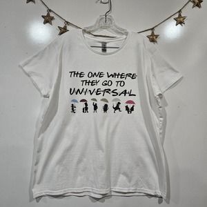 Gildan White Graphic 100% Cotton Tshirt The One Where They Go To Universal Large